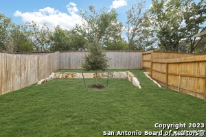 Building Photo - 7910 Needle Crk