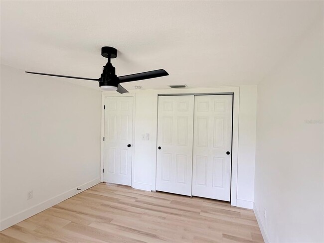Building Photo - 8512 Longboat Ln