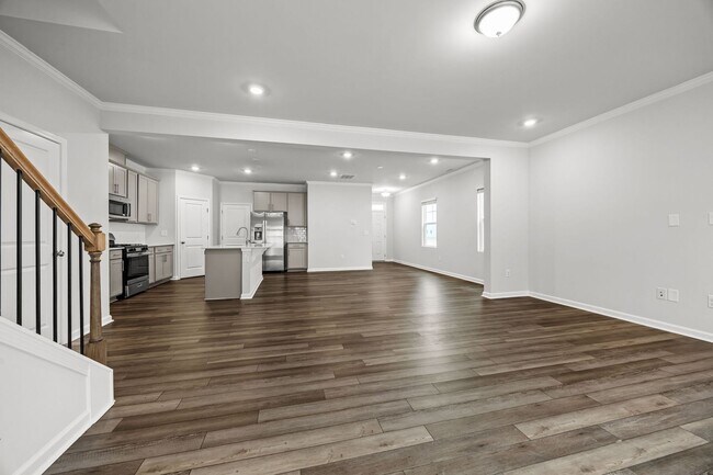 Building Photo - Charming 3BD/2.5BA Located In raleigh NC!!!