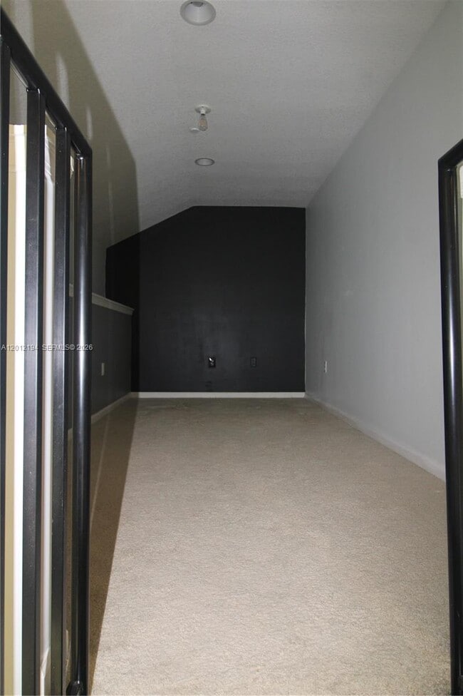 Building Photo - 2977 Solano Ave
