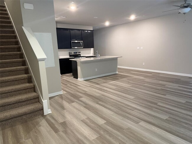 Building Photo - 1850 Settlers Glen Dr