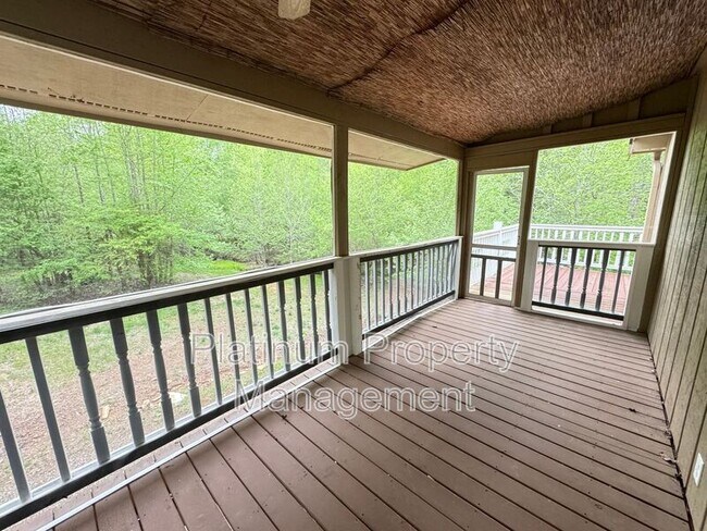 Building Photo - 971 Mountain Cove Rd