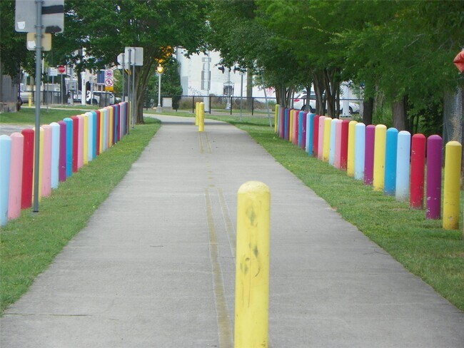 Building Photo - 4334 Jefferson St