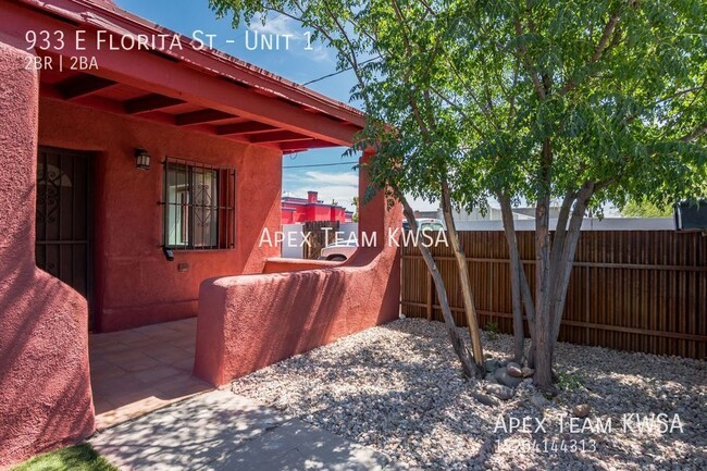 Building Photo - $1195- Beautiful Desert Home Available for...