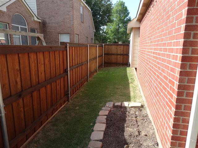 Building Photo - 7208 Yellowstone Dr