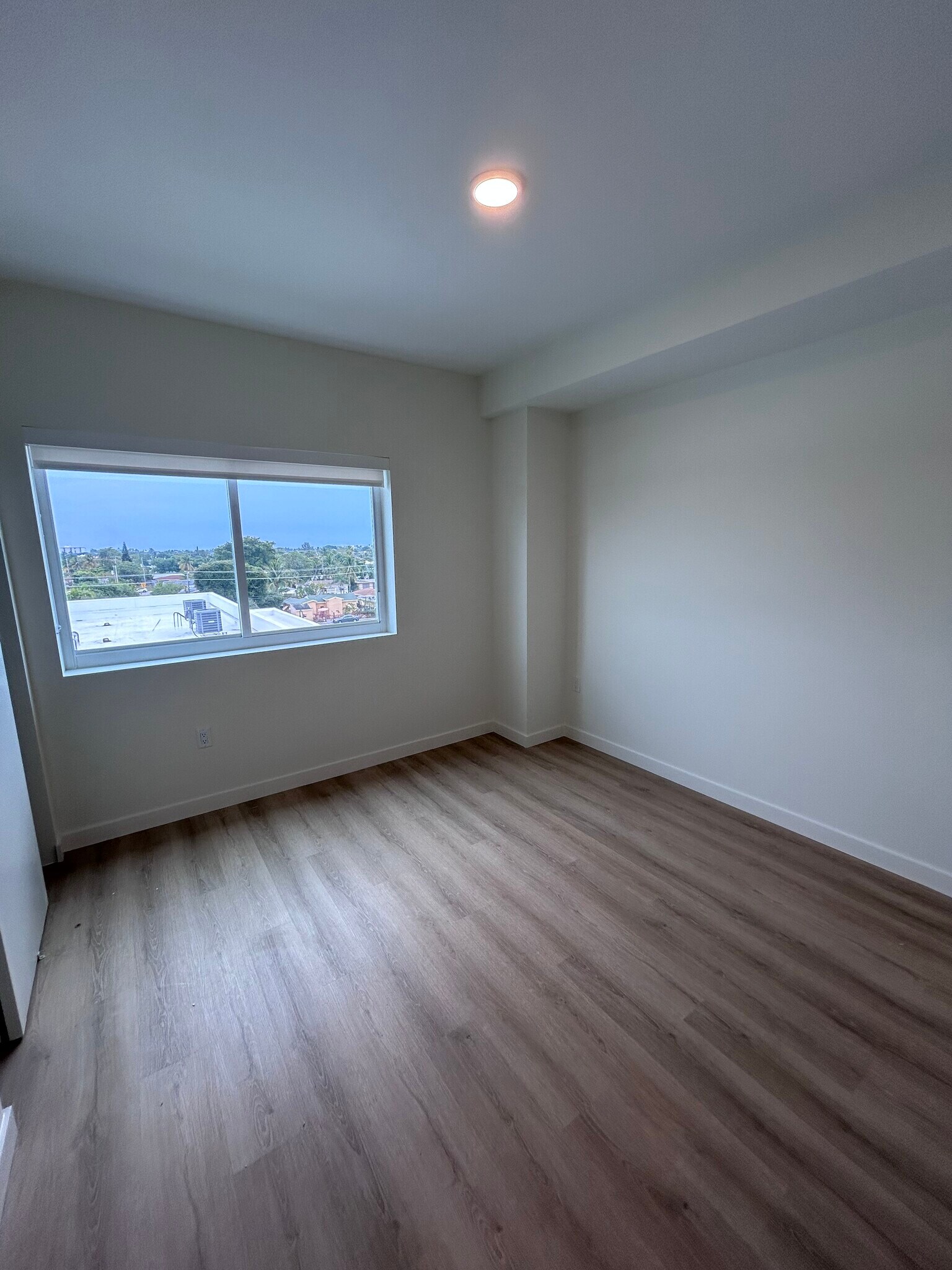 Building Photo - 239 Fordham Dr