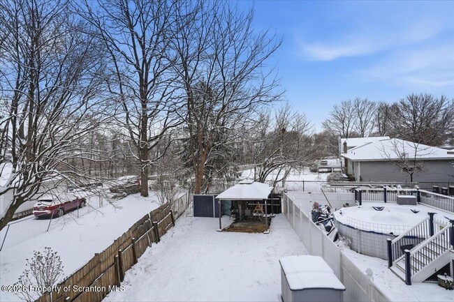 Building Photo - 239 Division St