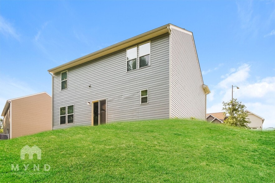 Building Photo - 515 Aberdeen St NW