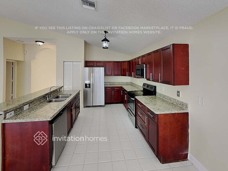 Building Photo - 7735 NW 63rd Way