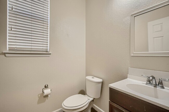 Building Photo - 5742 S Flat Rock Way