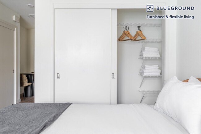 Building Photo - 100 Callan Ave