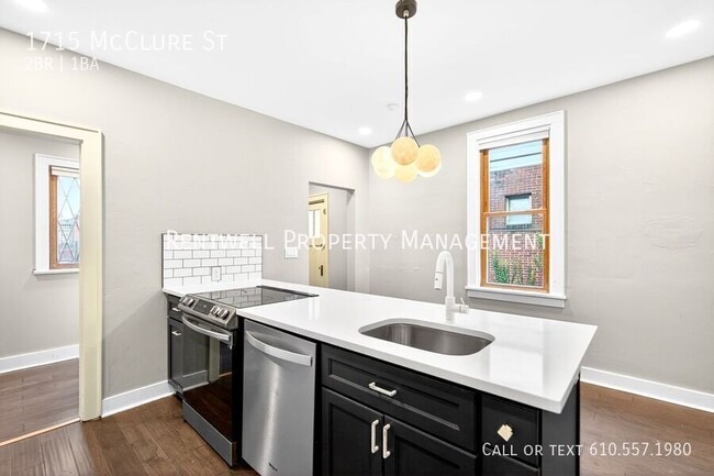 Building Photo - 1715 McClure St