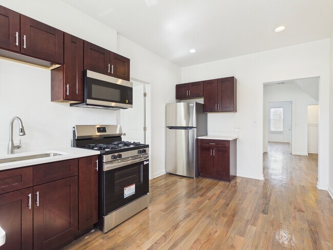 Building Photo - 398 W Lincoln Hwy