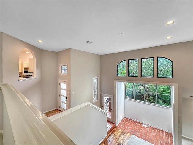 Building Photo - 10108 Talleyran Dr