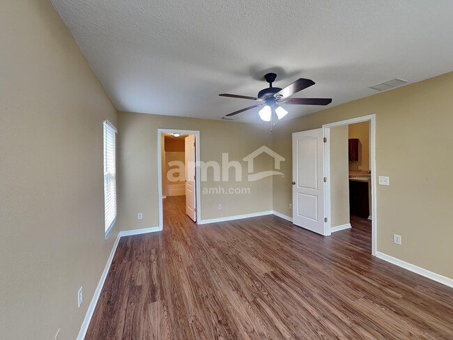 Building Photo - 1204 Mt McKinley Ct
