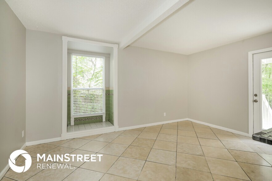 Building Photo - 4804 Ducheneau Dr