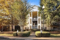 Building Photo - 131 Wexford Dr