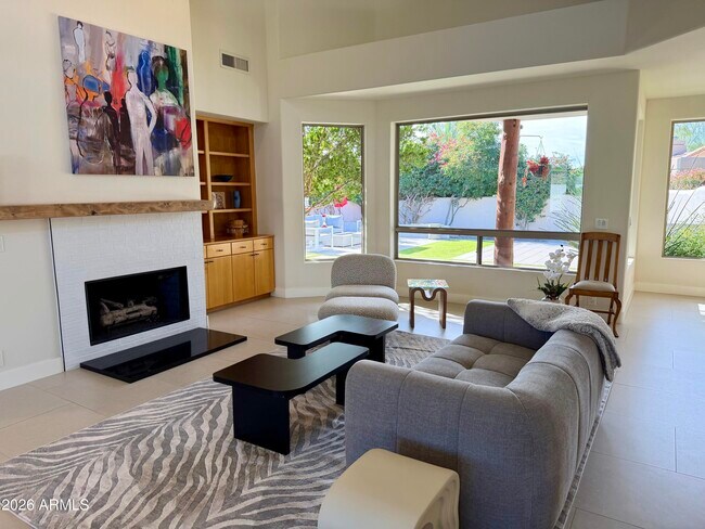 Building Photo - 6139 N 31st Ct