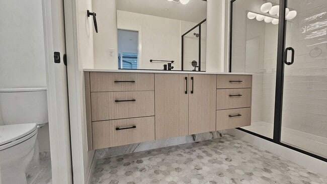 Building Photo - Brand New 2 Bed 2 Bath Townhome in North B...