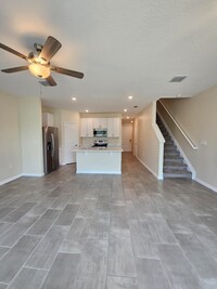 Building Photo - 4041 Hot Spgs Ave