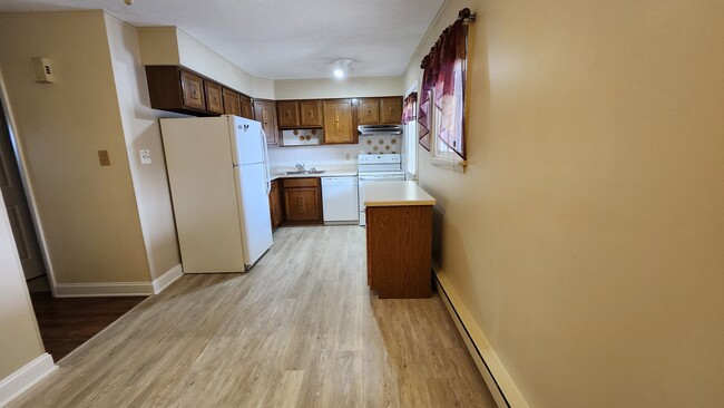 Kitchen from eat area view - 2312 Grove Rd