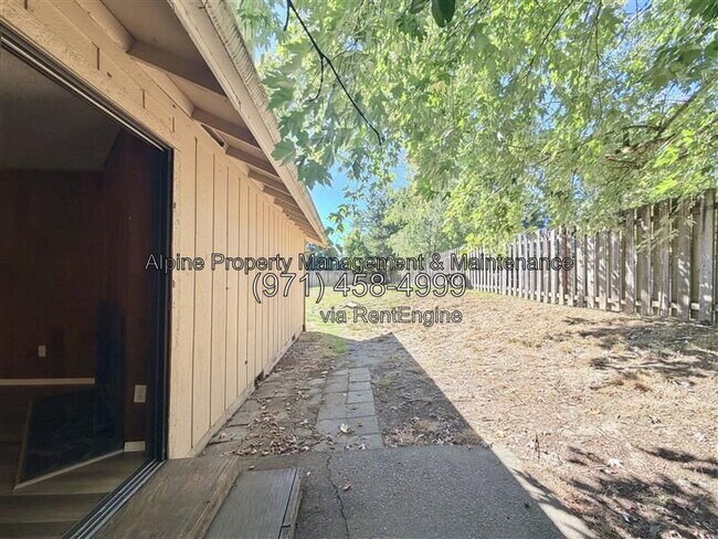 Building Photo - 19560 NW Mahama Pl