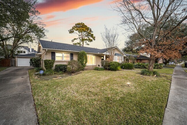 Building Photo - 5322 Rutherglenn Dr