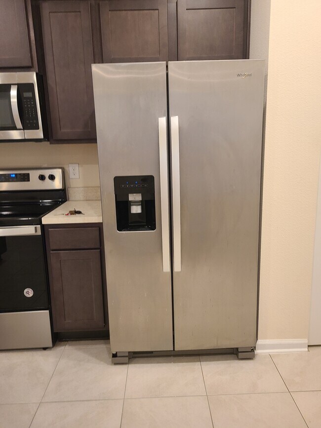 Building Photo - 7737 Legacy Trl