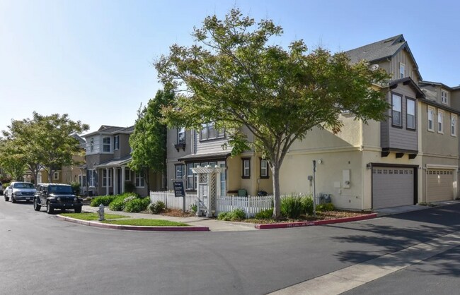 Primary Photo - South Napa Three Bedroom House