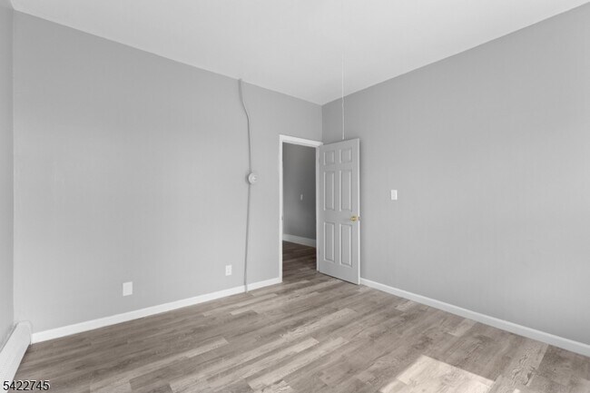 Building Photo - 101 Burgess Pl