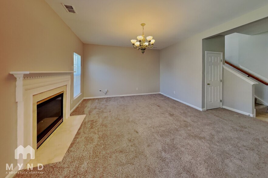 Building Photo - 12015 Creek Turn Dr