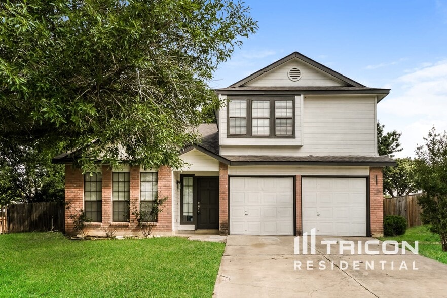 Primary Photo - 3517 Wimbledon Dr