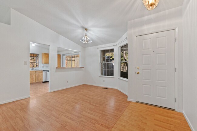 Building Photo - Single Level Home in Northwest Reno