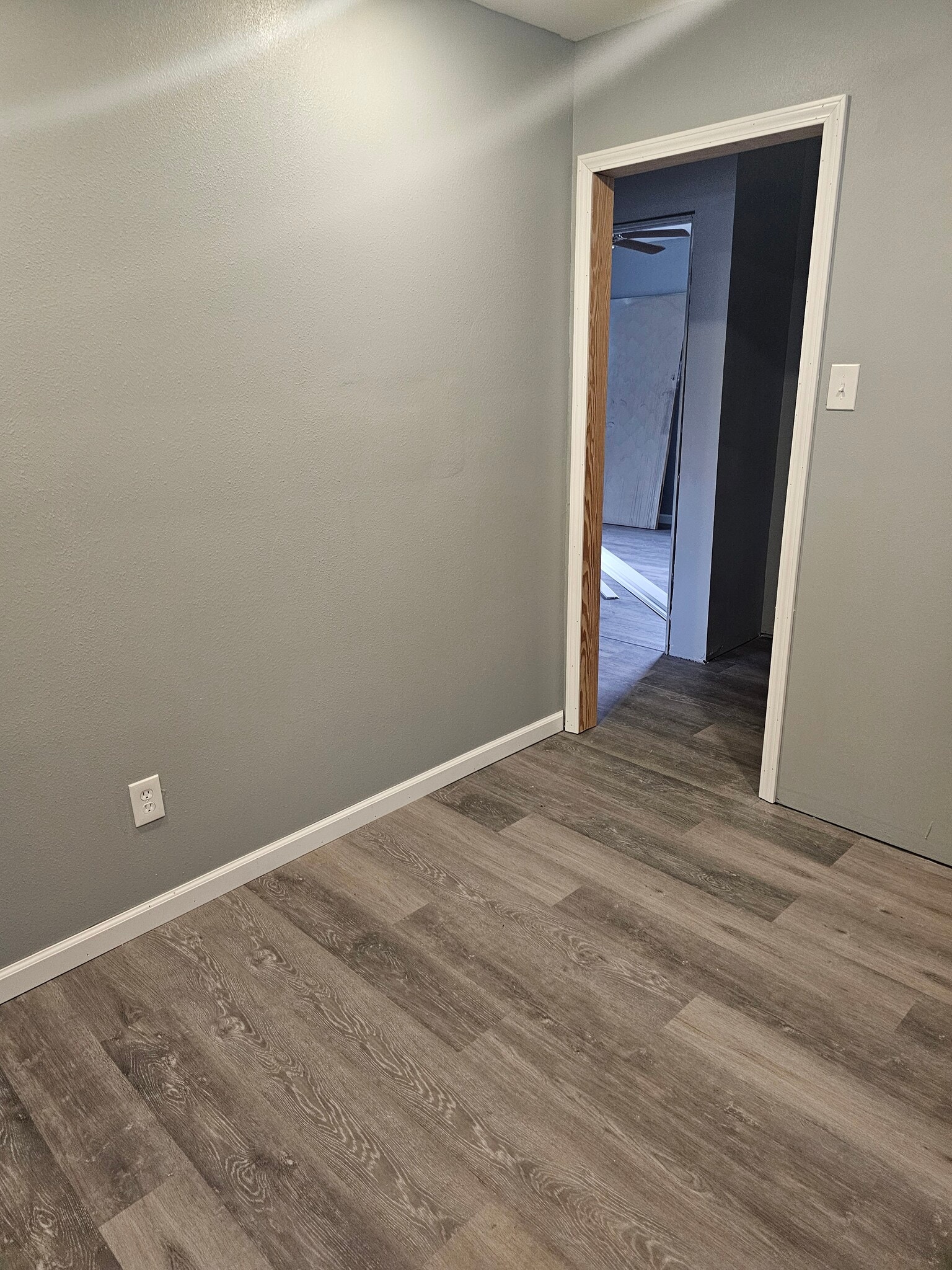 Building Photo - 8 Honeysuckle Dr