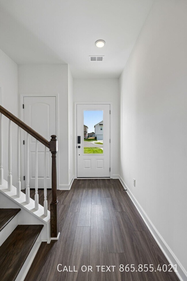 Building Photo - 515 Forsberg Ct