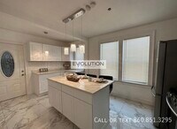 Building Photo - 54 Ward Pl