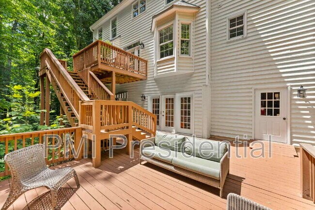 Building Photo - 1809 Winding Way