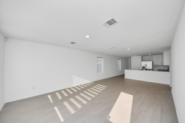 Building Photo - 3052 Dawn Sound Dr