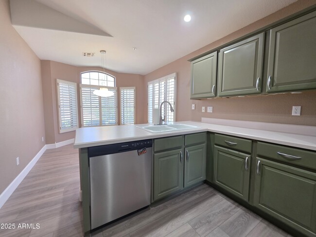 Building Photo - 9705 E Friess Dr