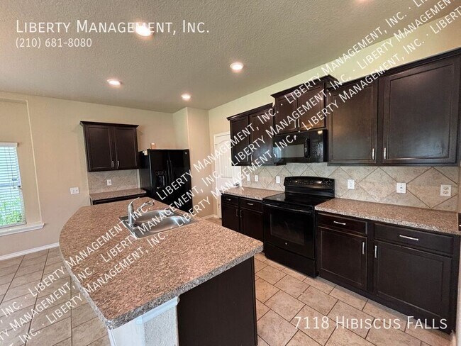 Building Photo - 7118 Hibiscus Falls