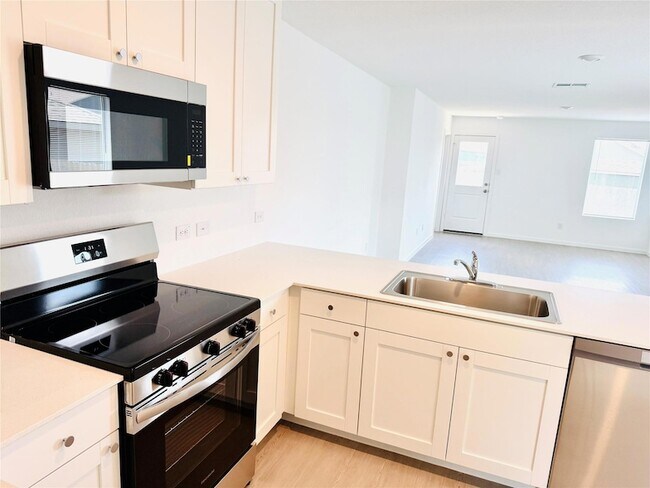 Building Photo - 449 Jones Bch Ln