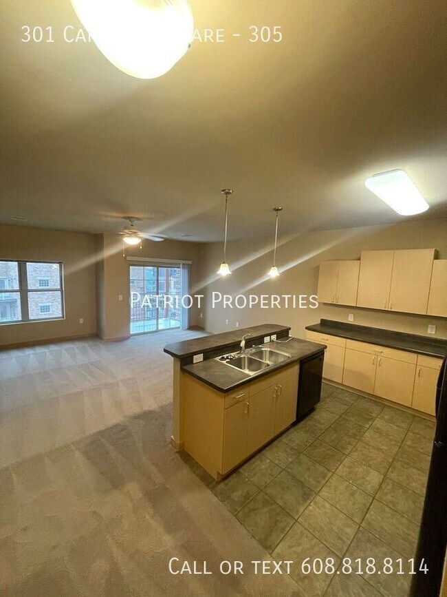Building Photo - 301 Cannery Square