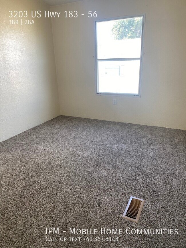 Building Photo - Golden West 3 Bedroom 2 Bathroom Spacious ...