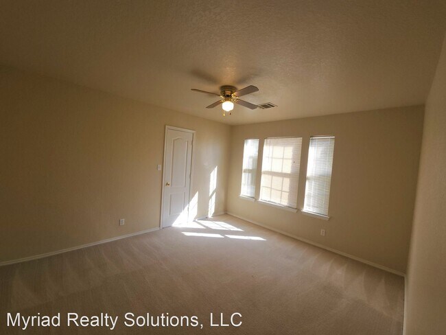 Building Photo - 4 br, 3.5 bath House - 21215 Encino Ash