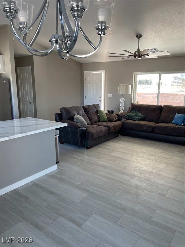 Building Photo - 1790 Appaloosa Ln