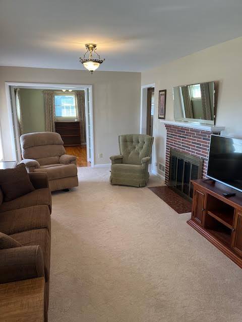 Building Photo - 1197 E Tracy Grove Rd