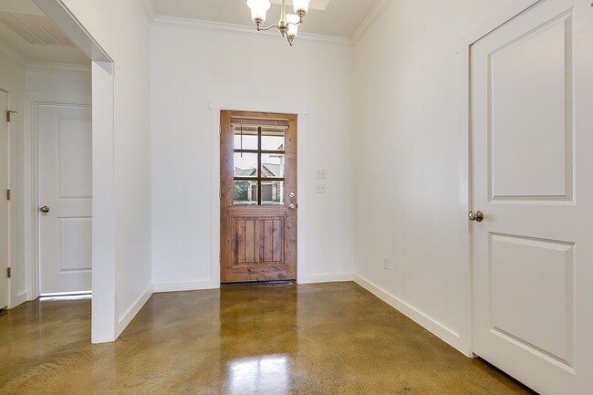 Building Photo - COMING AUGUST 2026 | Beautiful 3-Bedroom Home in the Bluffs Neighborhood!