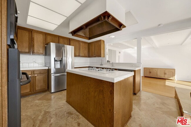 Building Photo - 906 Whitehaven Terrace