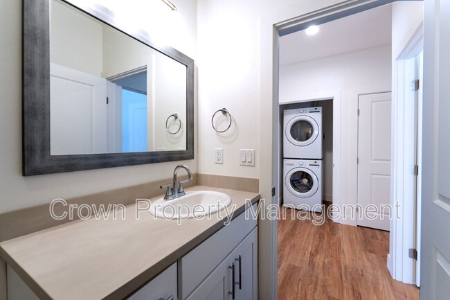 Building Photo - 28 Glacier Rnch Wy