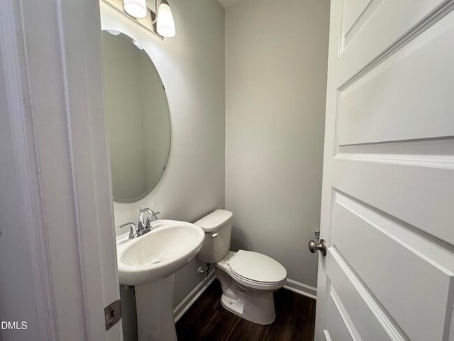 Building Photo - 1409 Irving Hl Dr